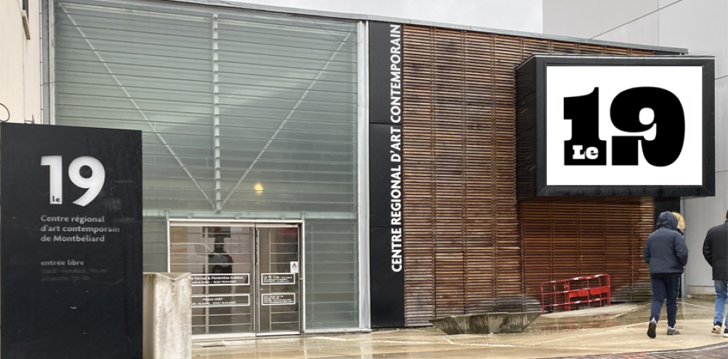 Devanture du centre d'art contemporain de Montbéliard (CRAC19)
